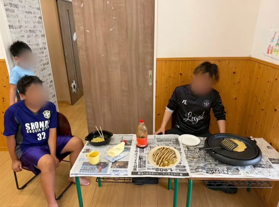 🥢【みんなでお好み焼き🎵】