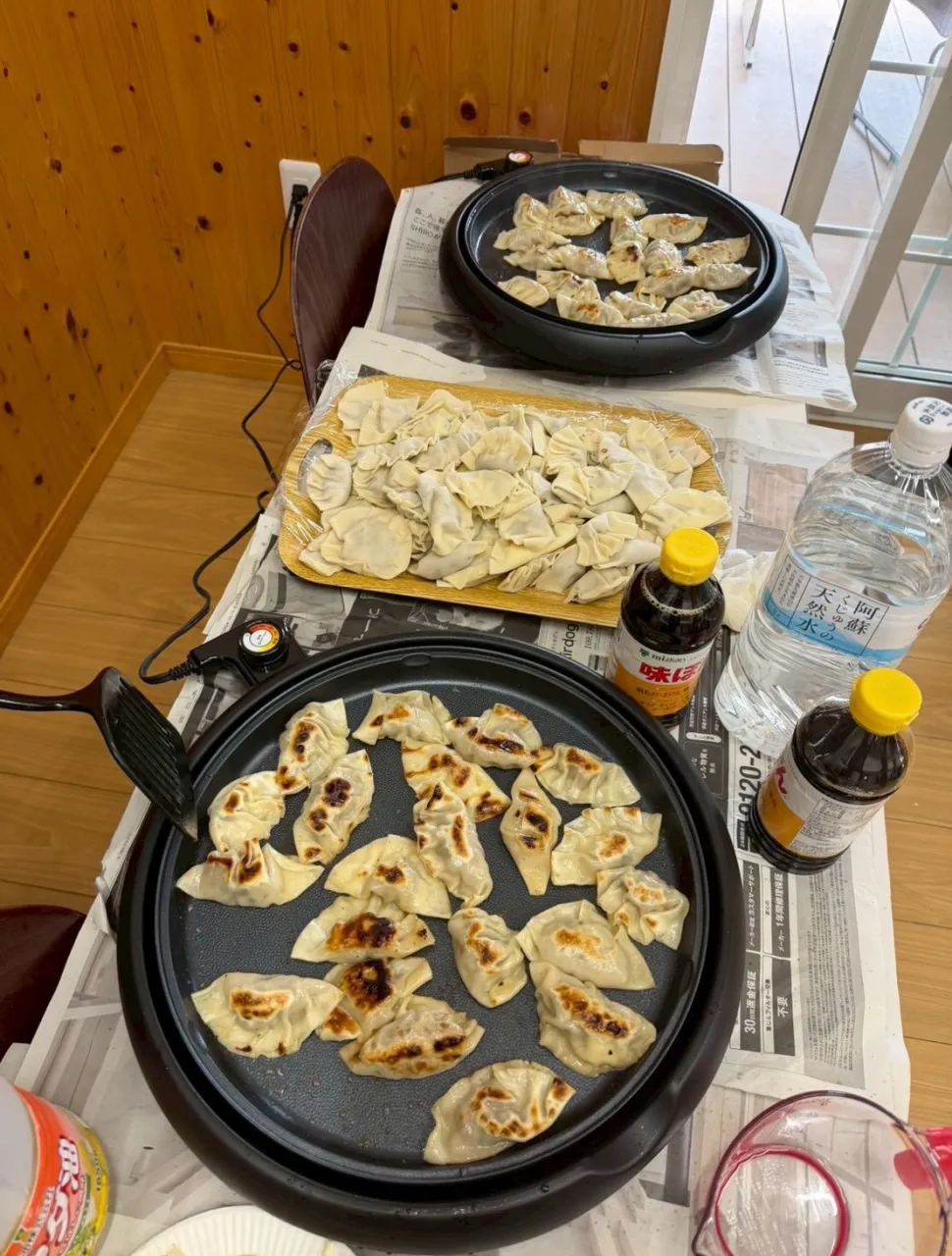 🥟みんなで餃子づくりに挑戦しました！🥟
